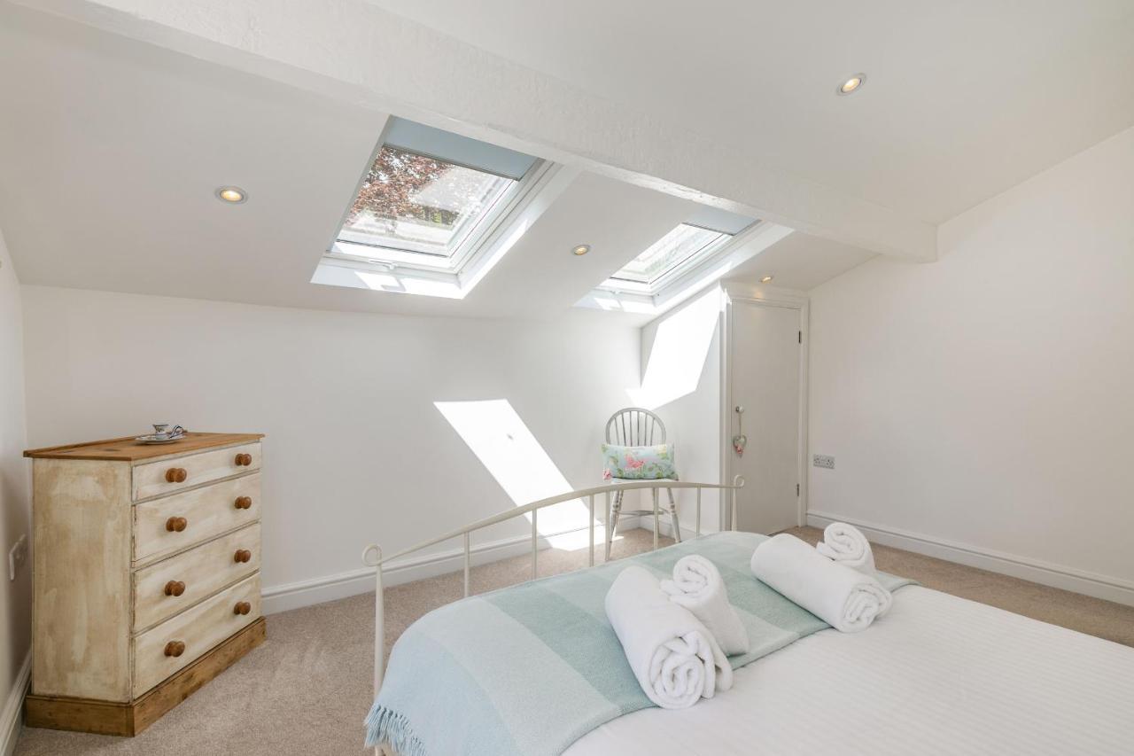 St John'S Cottage 페니스톤 외부 사진
